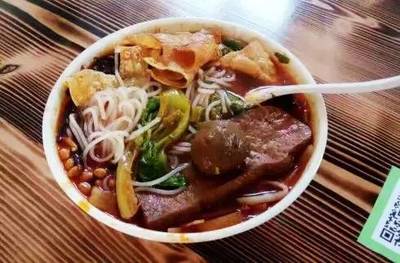爱嗦粉的微友们看过来,张记米粉:舌尖上的极度诱惑